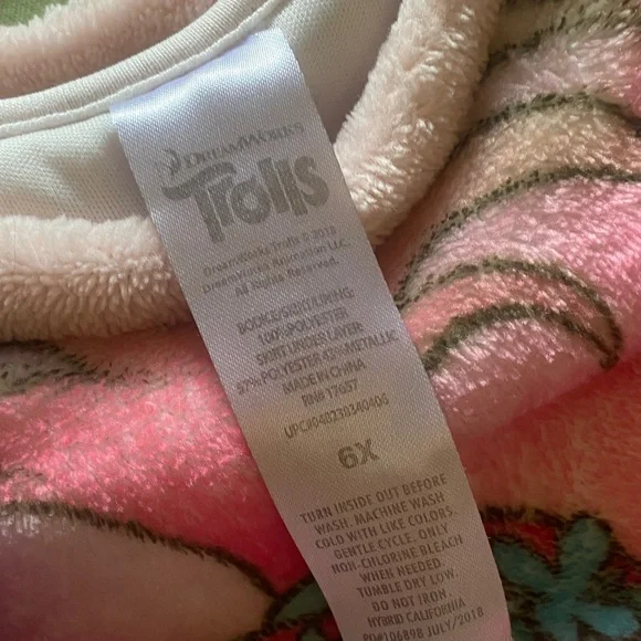 Trolls Pink and Black Sparkle fun winter Dress - Picture 6 of 9